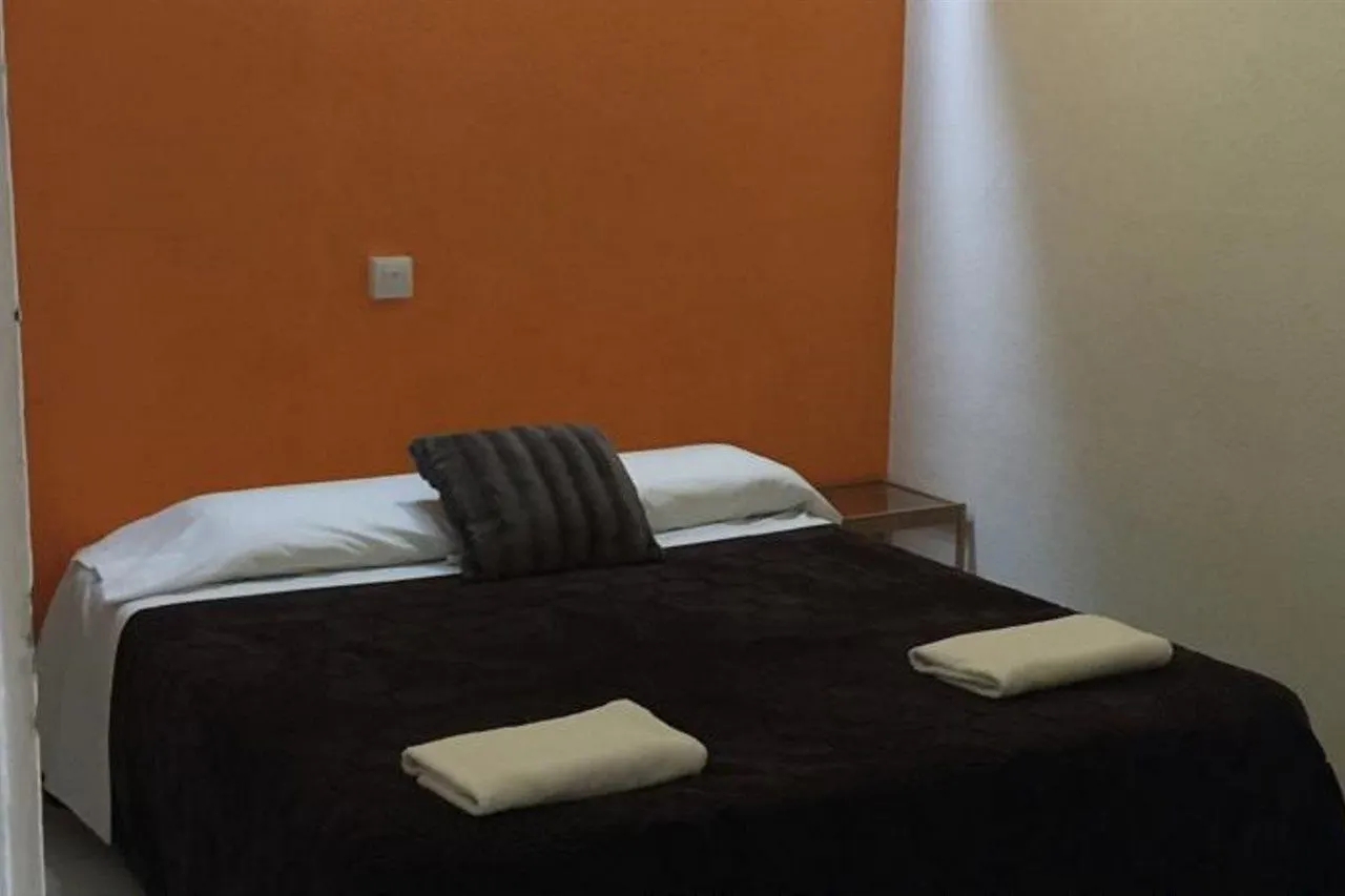 Penzion Break Bcn - Hostal & Coffeebar Barcelona