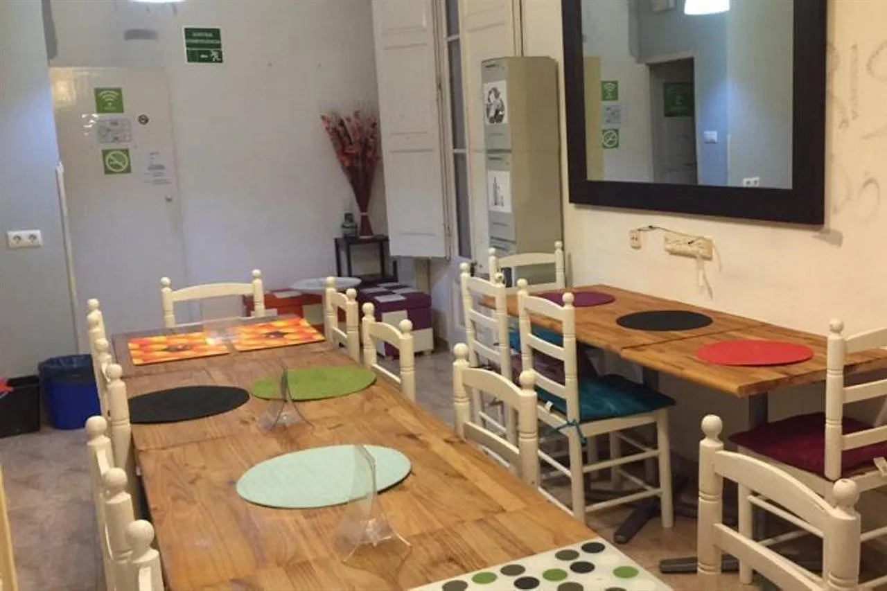 Break Bcn - Hostal & Coffeebar Barcelona